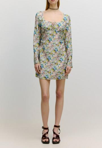 Короткое платье