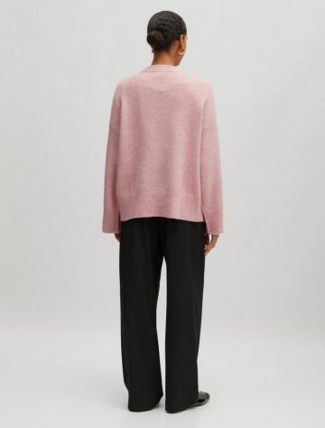 Длинный пуловер