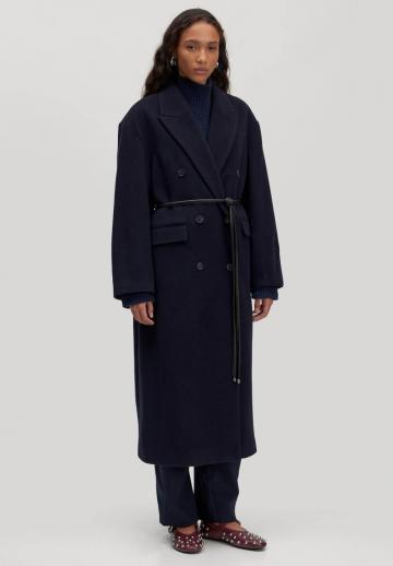 Шерстяное пальто