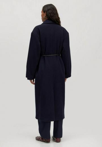 Шерстяное пальто