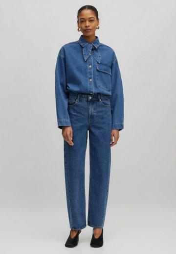 Свободные джинсы