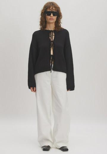 Вязаная кофта