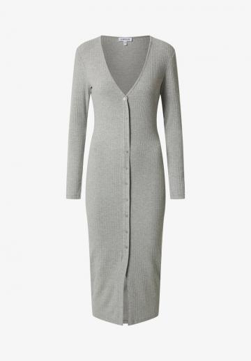 Платье футляр