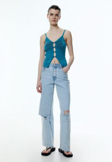 Топ на бретельках