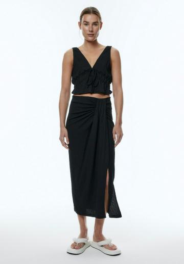 Блузка без рукавов