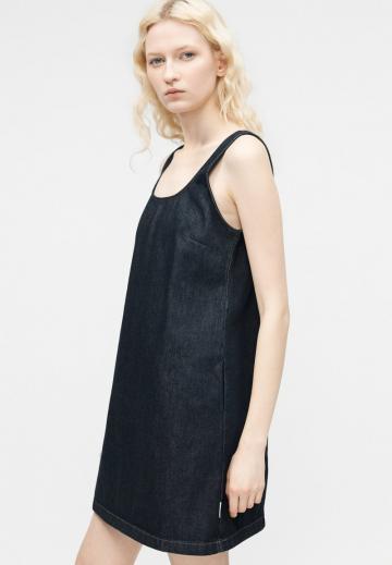 Джинсовый комбинезон