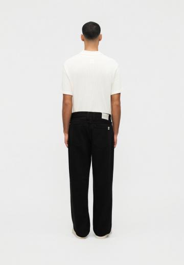 Свободные джинсы