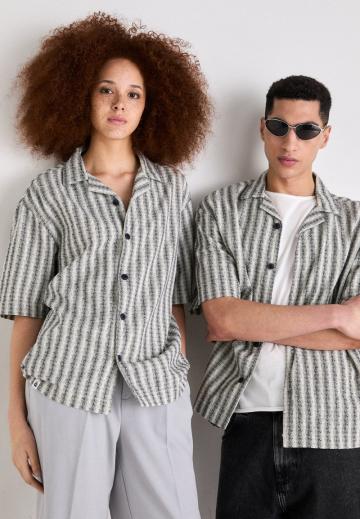 Рубашка с коротким рукавом