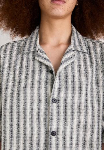 Рубашка с коротким рукавом