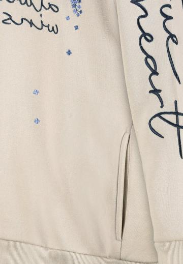 Пуловер с капюшоном