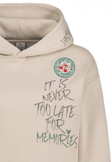 Пуловер с капюшоном