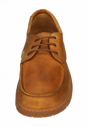 Ботинки на шнуровке