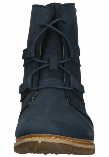 Ботинки на шнуровке