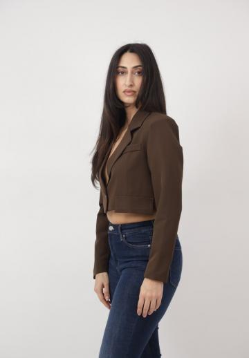 Короткий блейзер