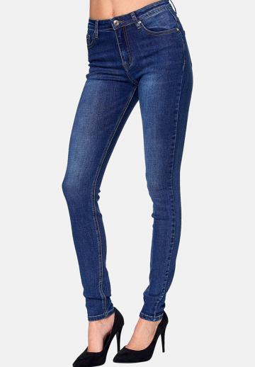 Узкие джинсы