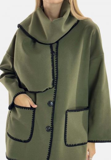 Короткое пальто