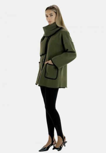 Короткое пальто