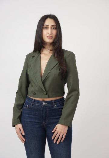 Короткий блейзер