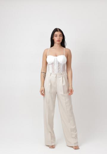 Топ на бретельках