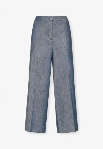 Короткие джинсы