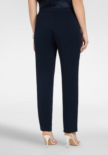 Узкие брюки