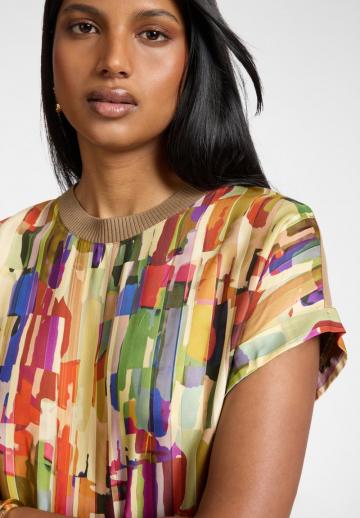 Атласная блузка