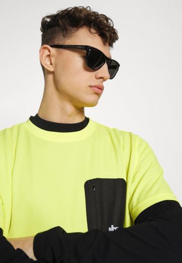 Спортивная майка