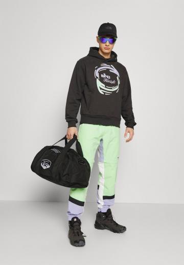 Спортивная кофта