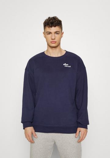 Спортивная кофта