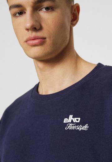 Спортивная кофта