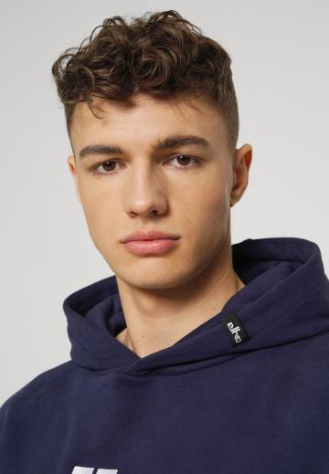 Спортивная кофта