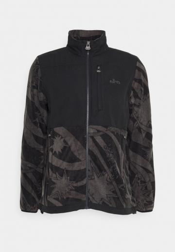 Флисовая куртка