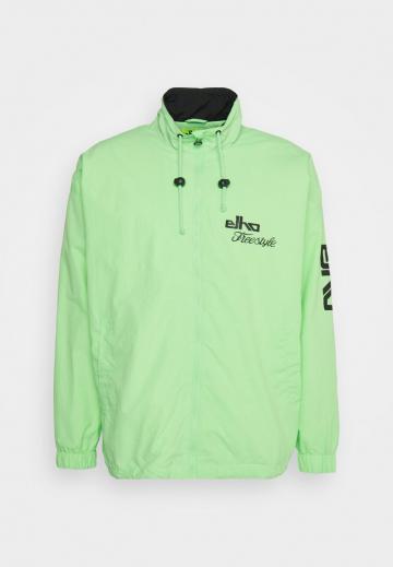 Спортивная куртка