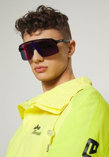 Спортивная куртка