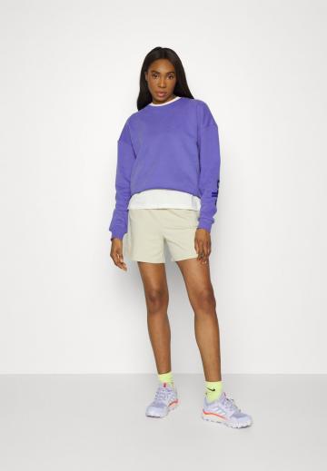 Спортивная толстовка