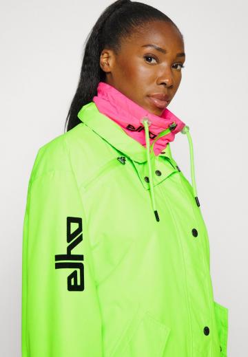 Спортивная куртка