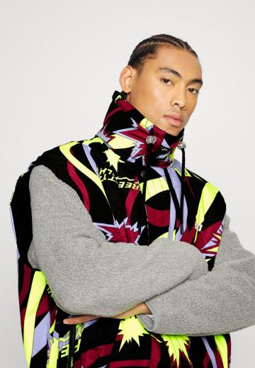 Спортивный жилет