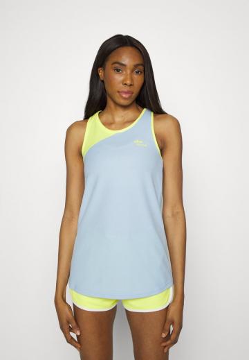 Спортивный топ