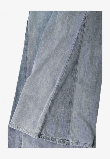 Клешеные джинсы