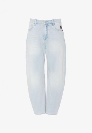 Свободные джинсы