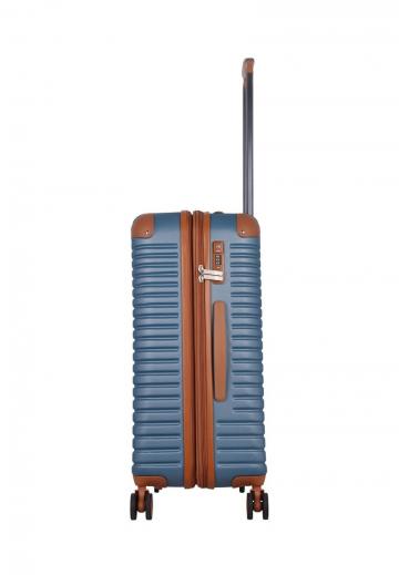 Чемодан на колесах