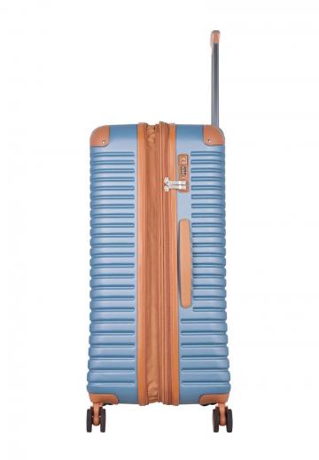 Чемодан на колесах