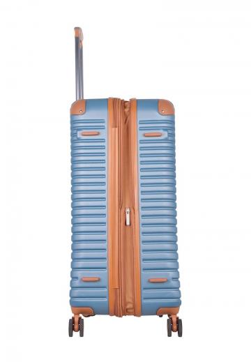 Чемодан на колесах