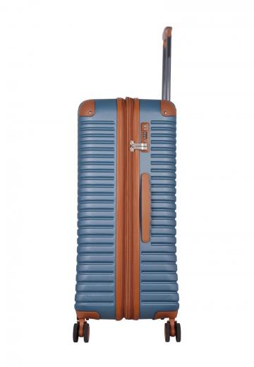 Чемодан на колесах