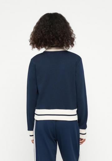 Спортивная куртка