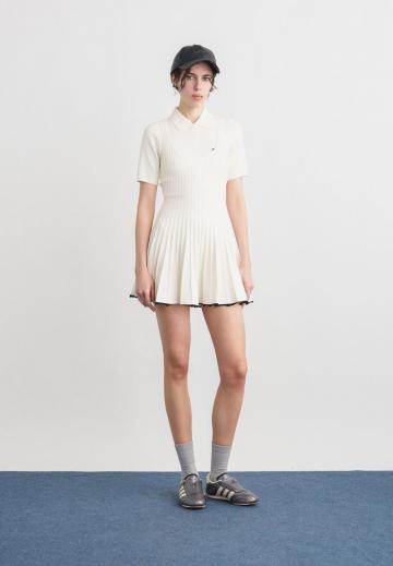 Короткое платье