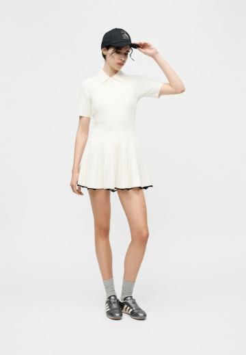 Короткое платье