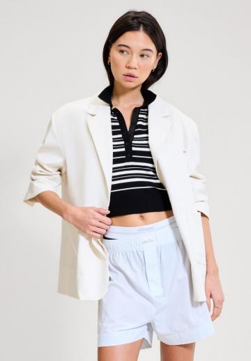 Короткое пальто