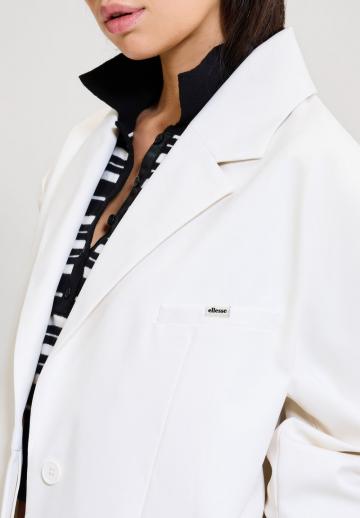 Короткое пальто