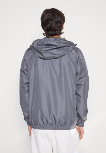 Куртка-дождевик